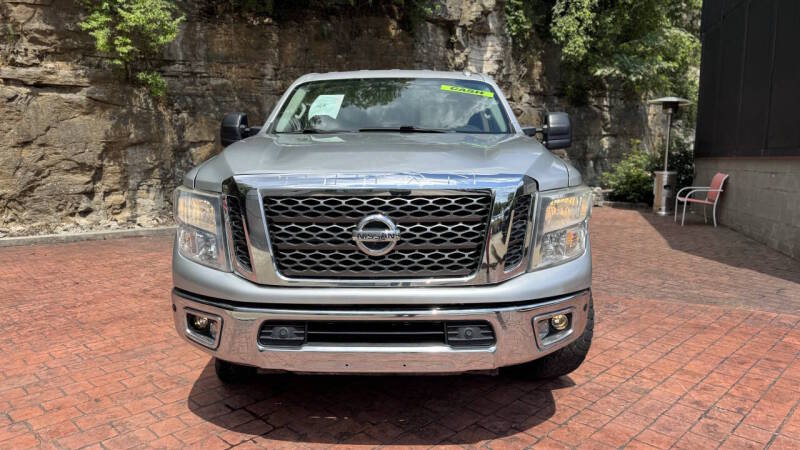 nissan titan xd 2017 1N6AA1F25HN550709 image nissan titan xd 2017 1N6AA1F25HN550709 image